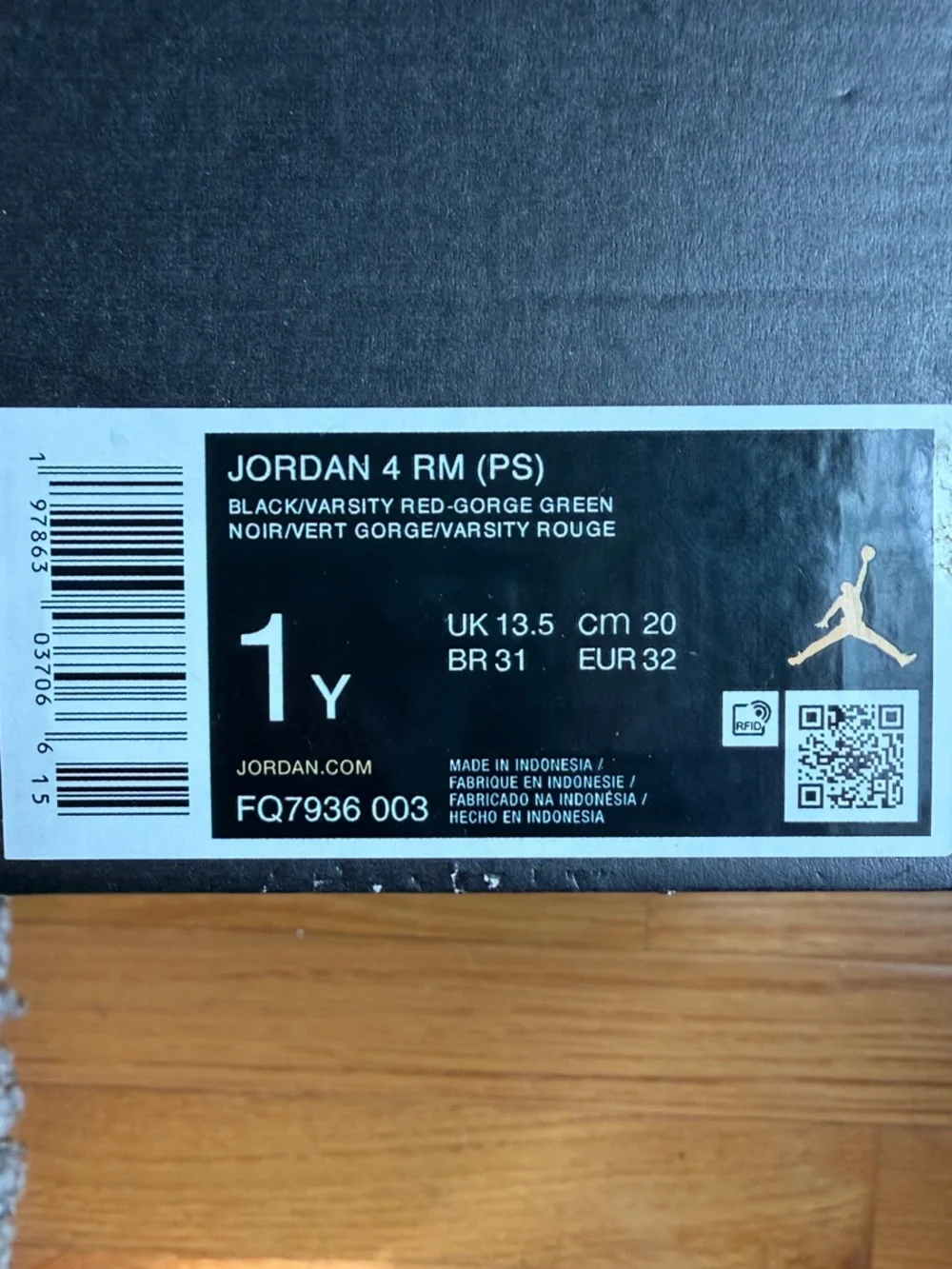 Jordan Kids Black, Green & Red Low-Top Sneakers